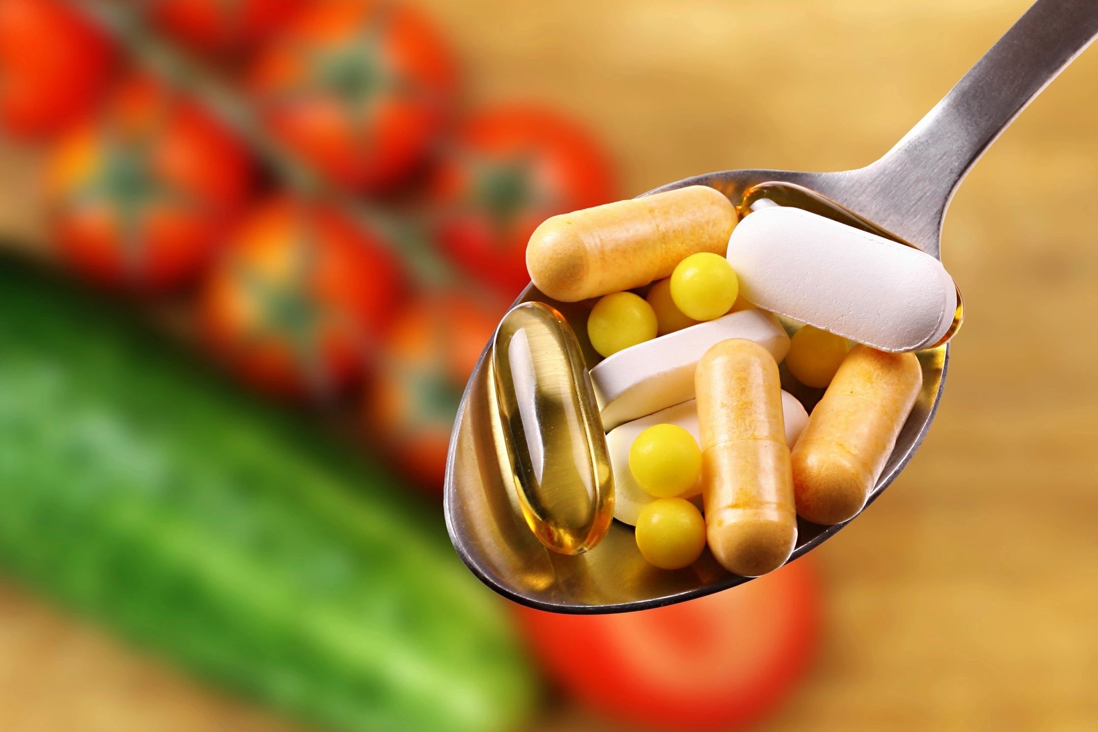 Supplements vs Vitamins