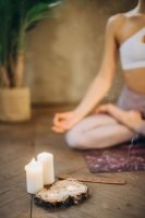 Candles and Incense for Meditation // Healthier Me Today