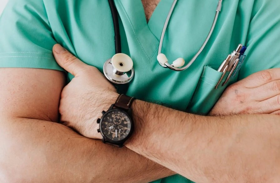 What Does A Urologist Do for Males